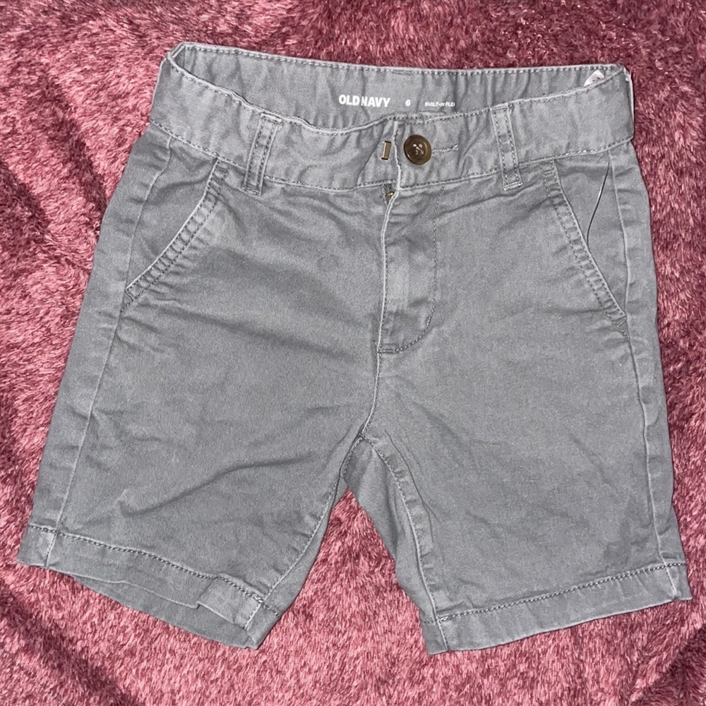 Grey boy shorts 🩳